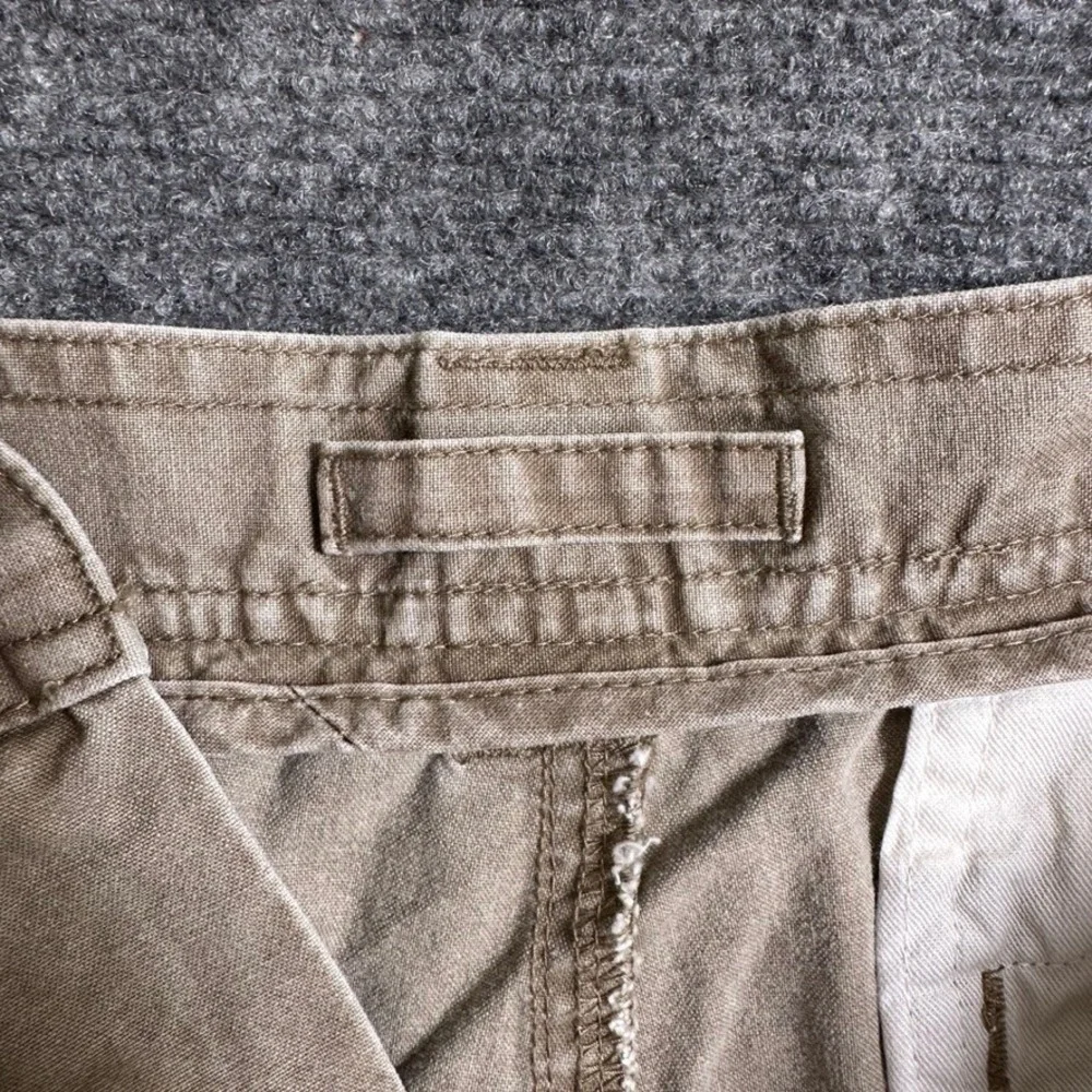 LL Bean Mens Cargo Shorts Khaki Tan Cotton Canvas Elastic Waist 35 224994